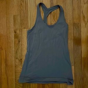 Lululemon Racerback Size 8 (No tags)